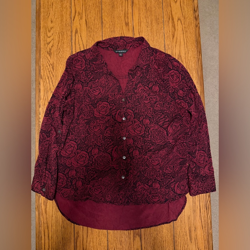 Rock & Republic Dark Red Rose Print Button-Down Shirt